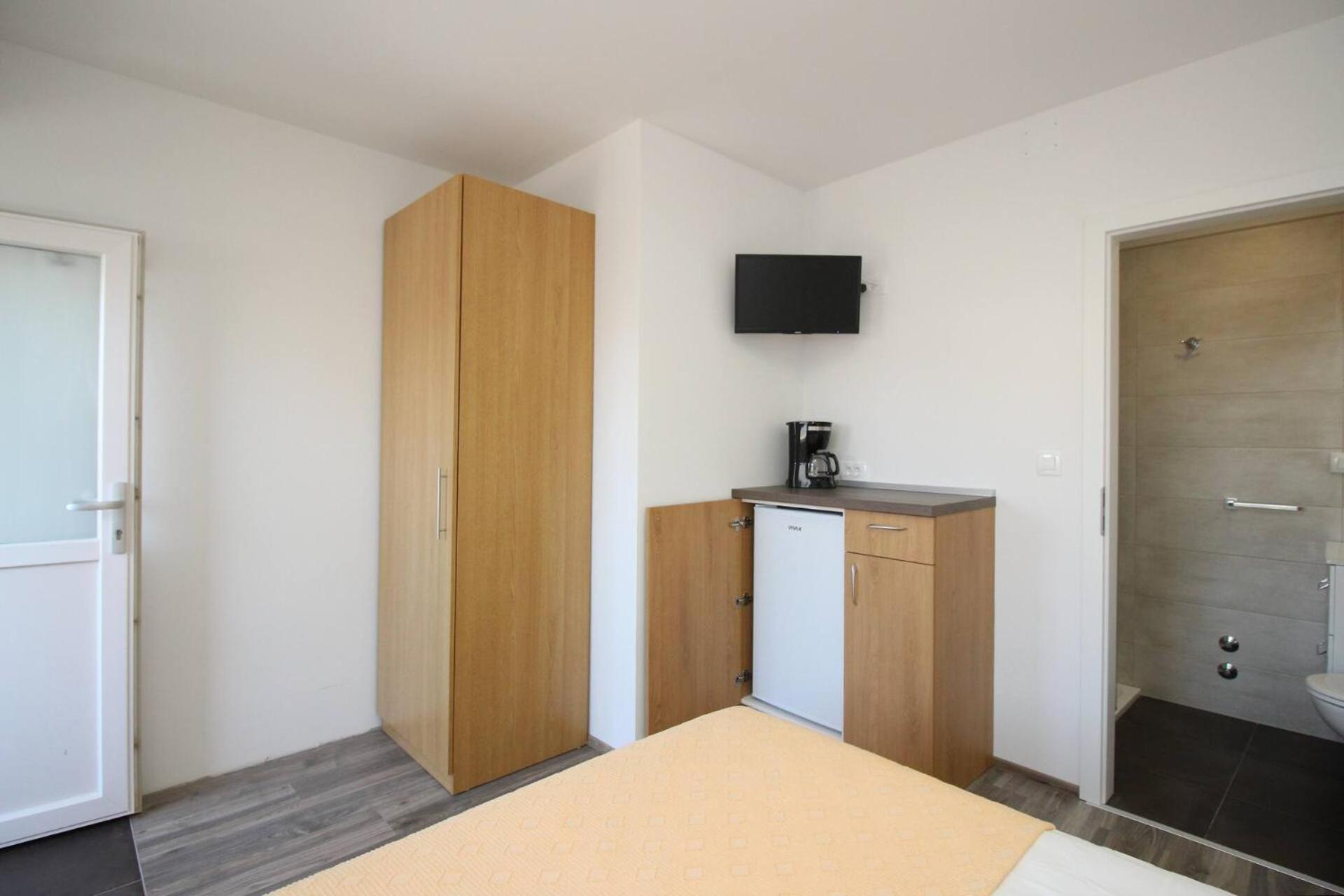 Apartments & Rooms Dekanic باشْكا المظهر الخارجي الصورة